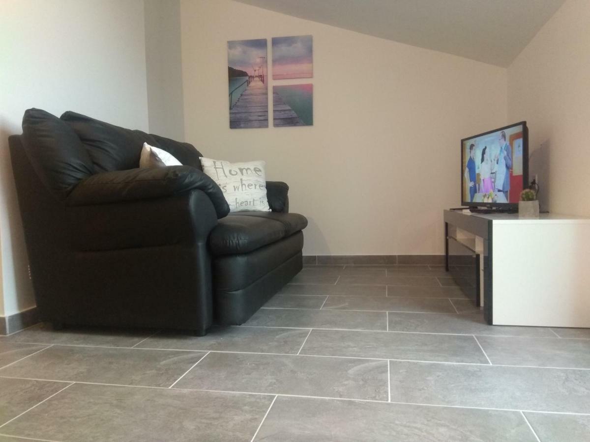Lorber House Stinjan Apartment Pula Luaran gambar