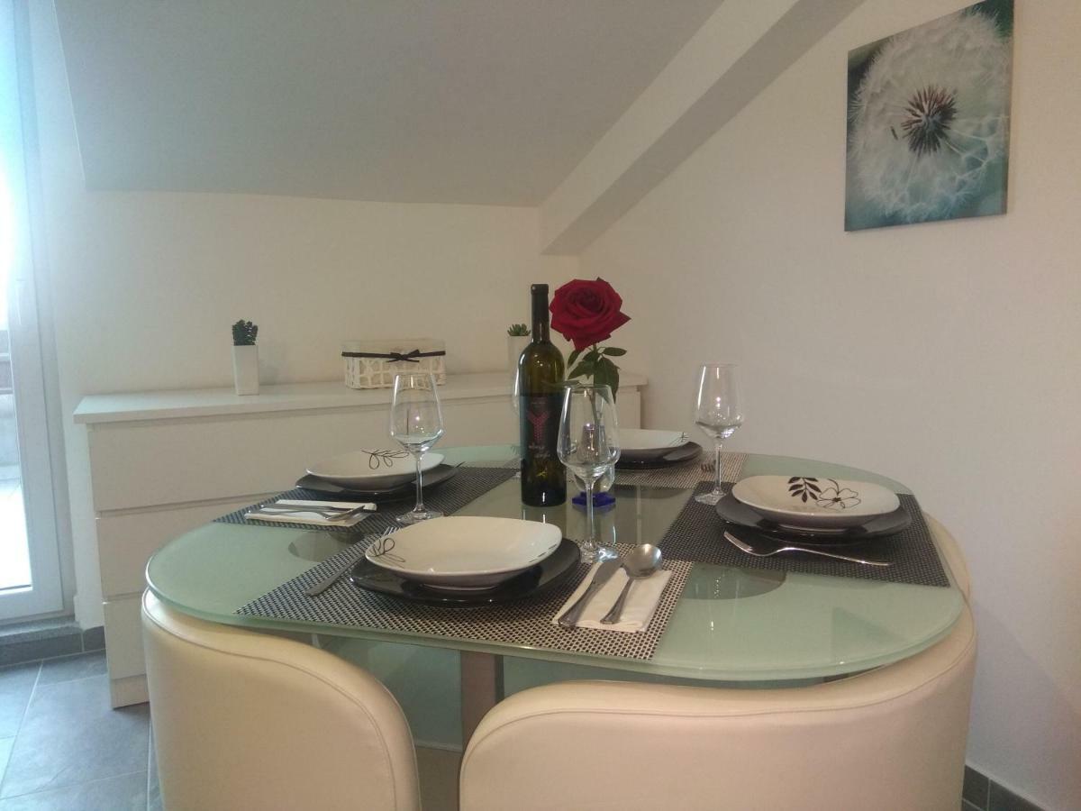 Lorber House Stinjan Apartment Pula Luaran gambar